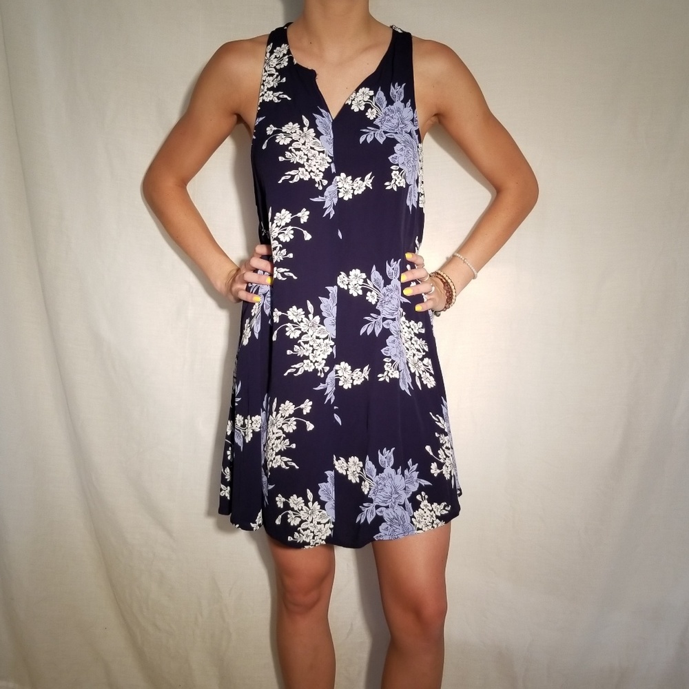 Beautiful blue floral flowy dress